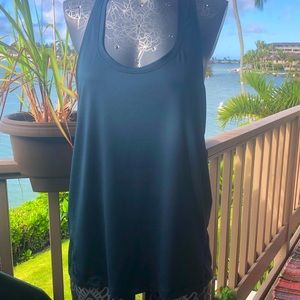 NWT Yogalicious tank in Egyptian green.